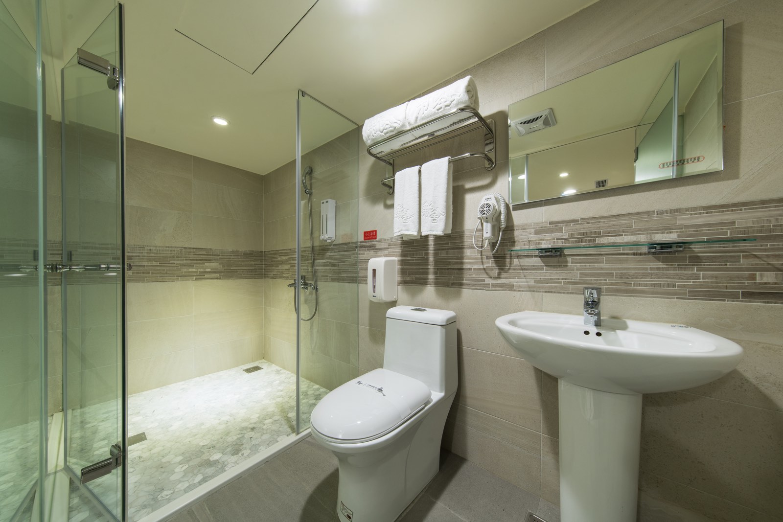 【窓なし】スーペリア・ツイン