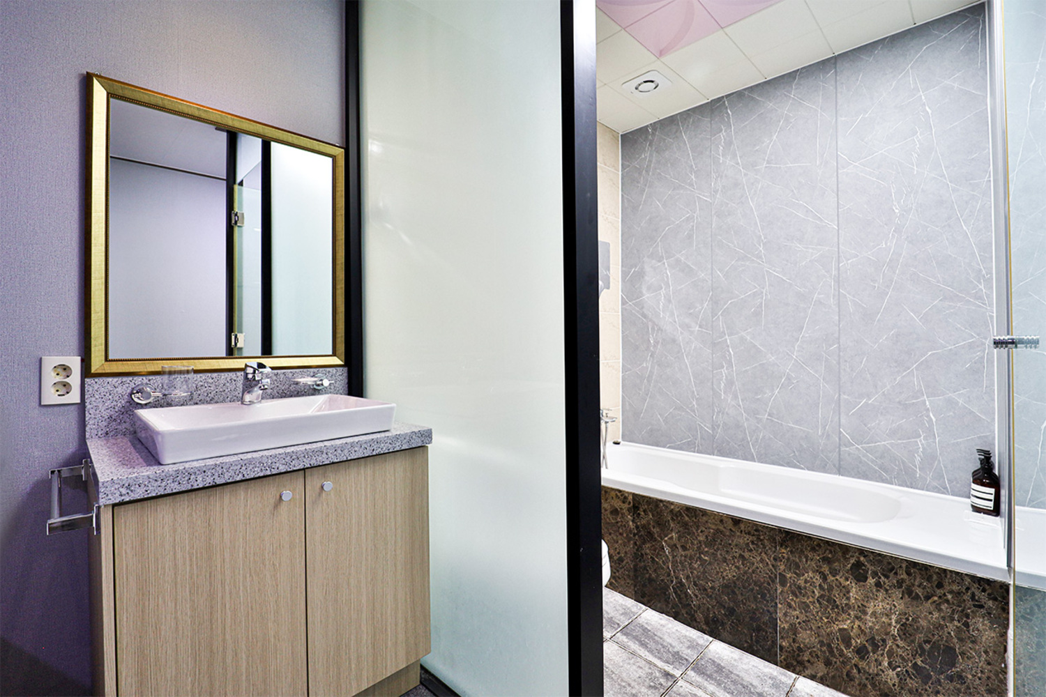 デラックスツイン