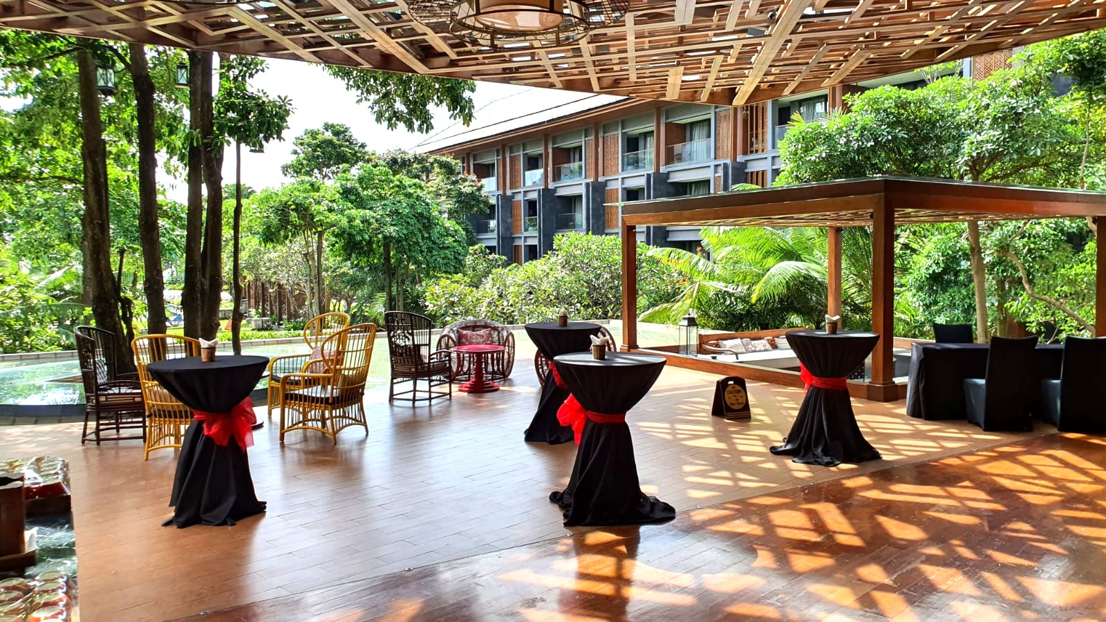 ネイバーフッドギャラリー