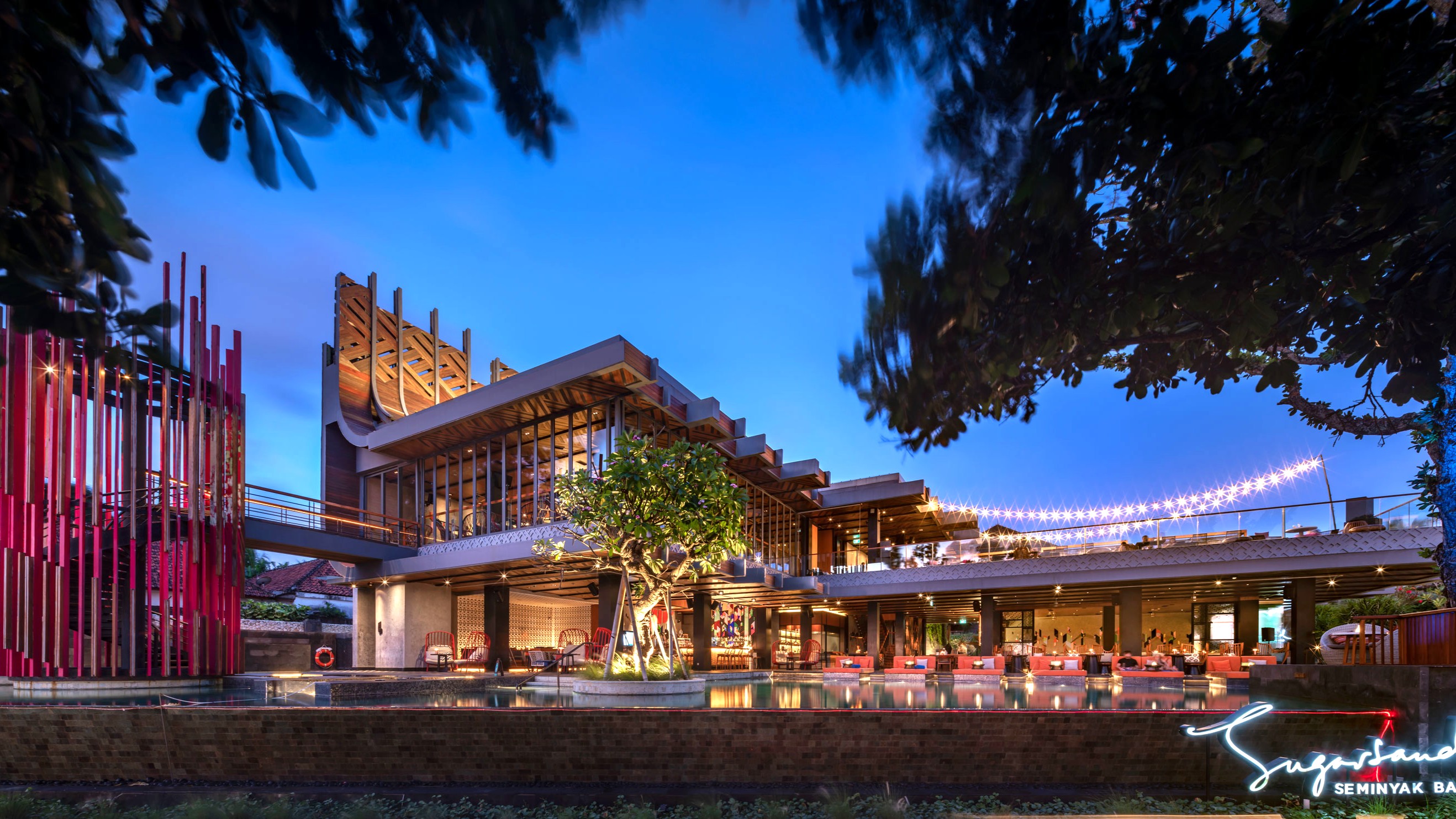 「Sugarsand」ビーチサイドバー＆レストラン