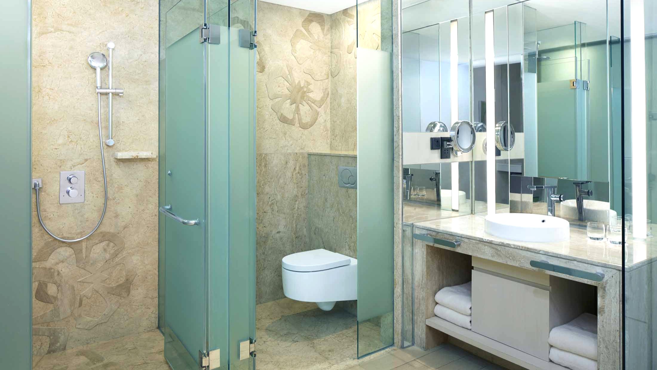 デラックスプールビュー【32平米】－例