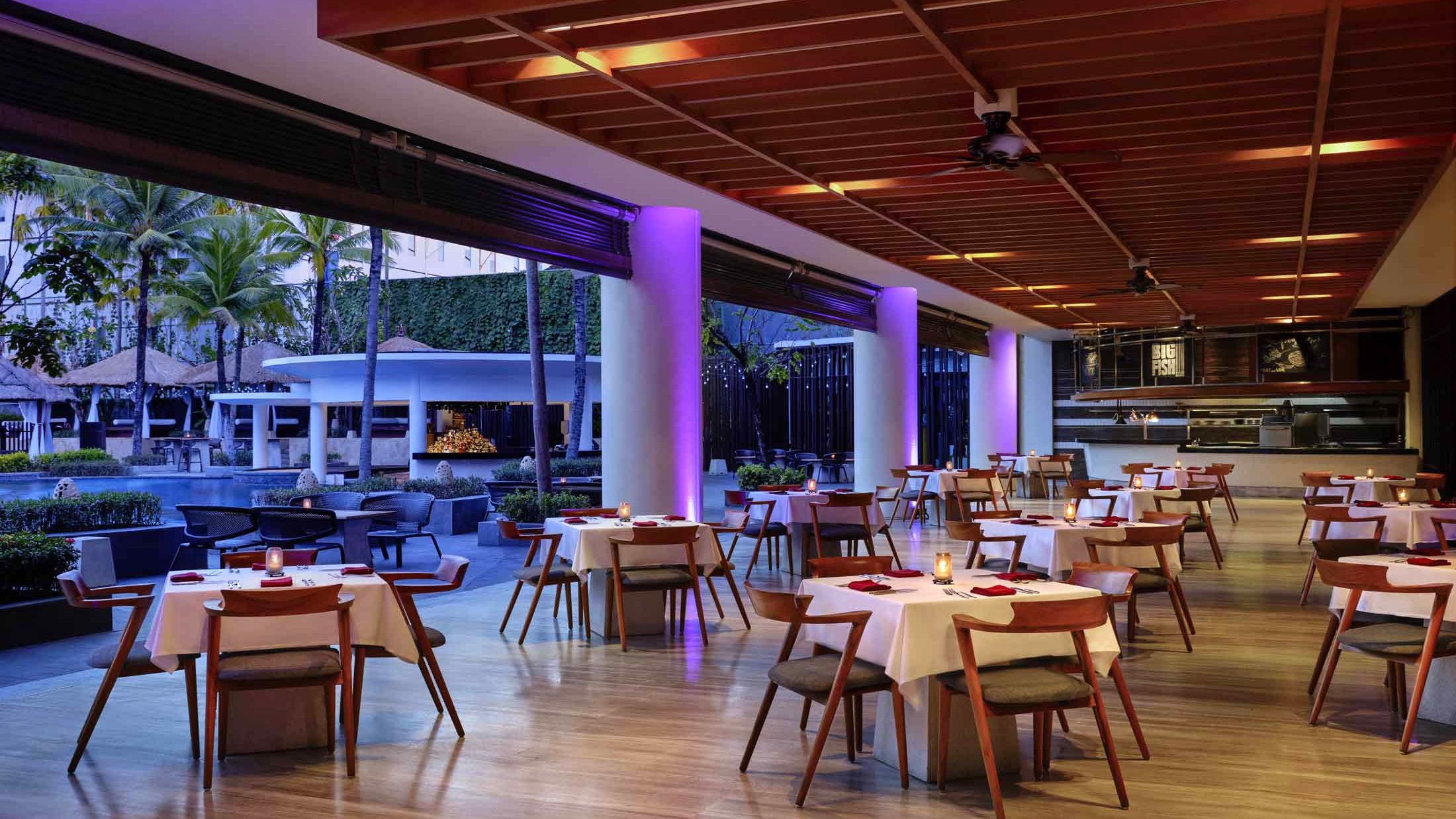 「Big Fish Grill」レストラン