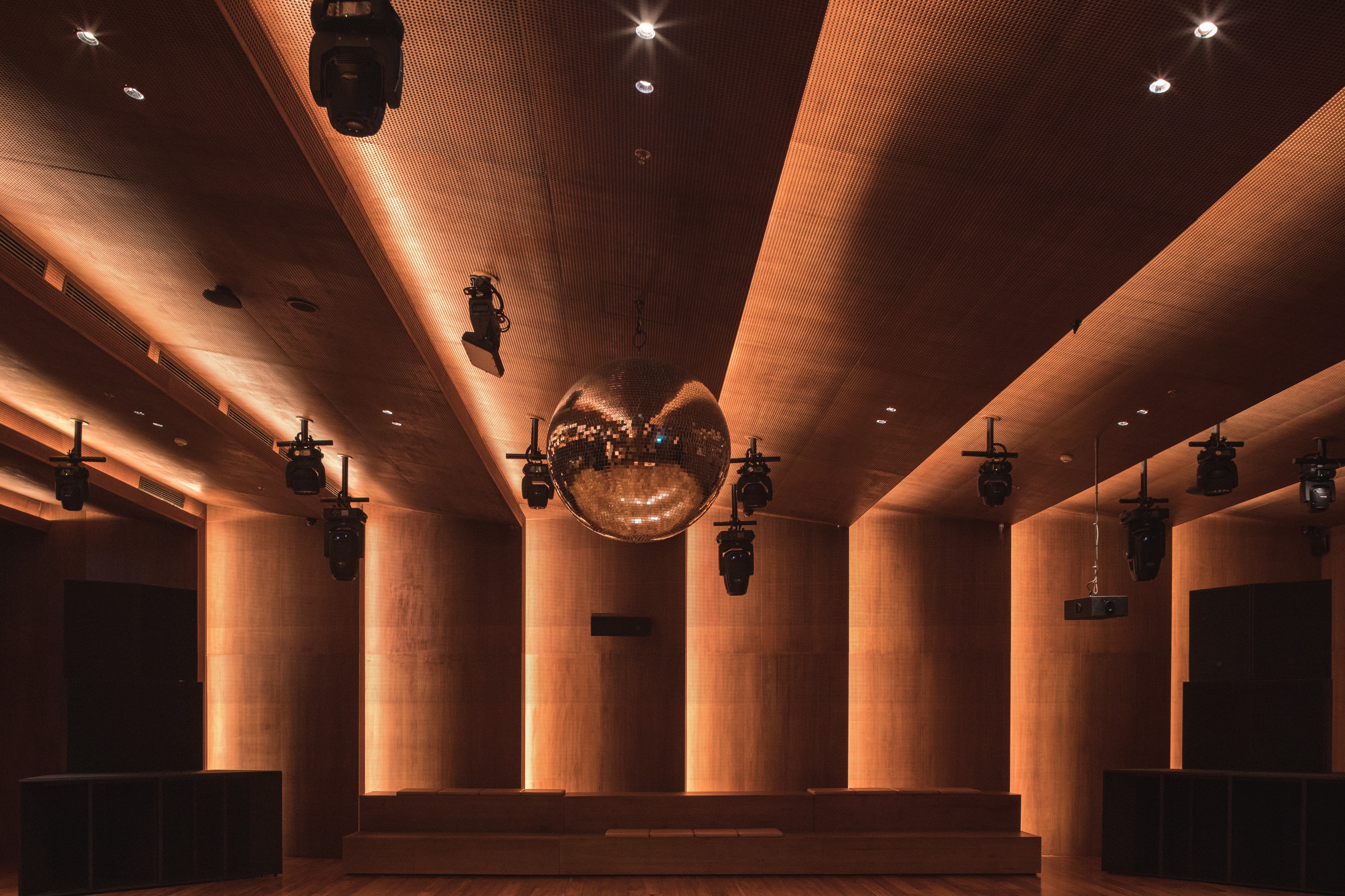 【Klymax Discotheque】