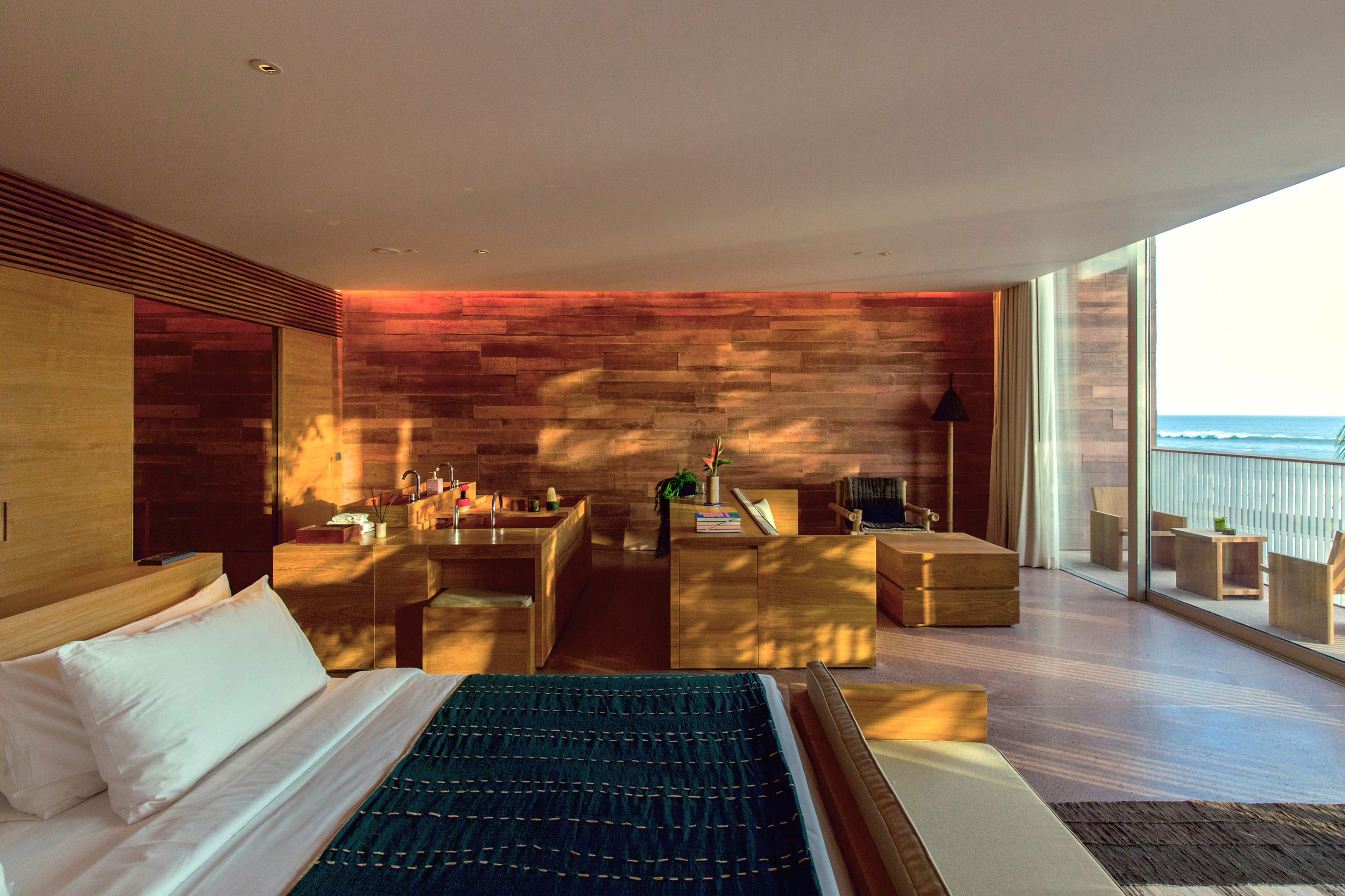 オーシャンスイート【72平米】ー例