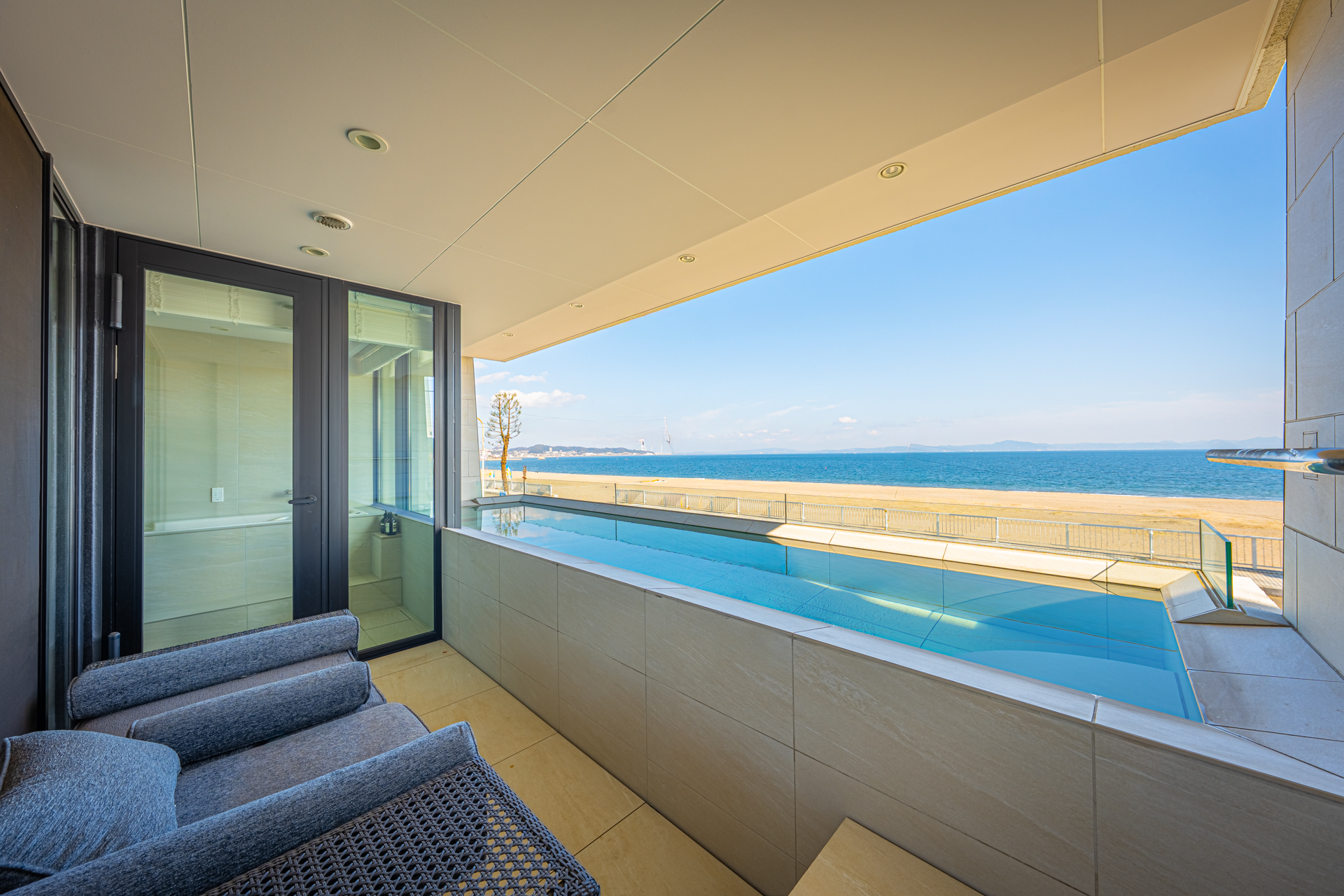 【Bタイプ】テラスプール