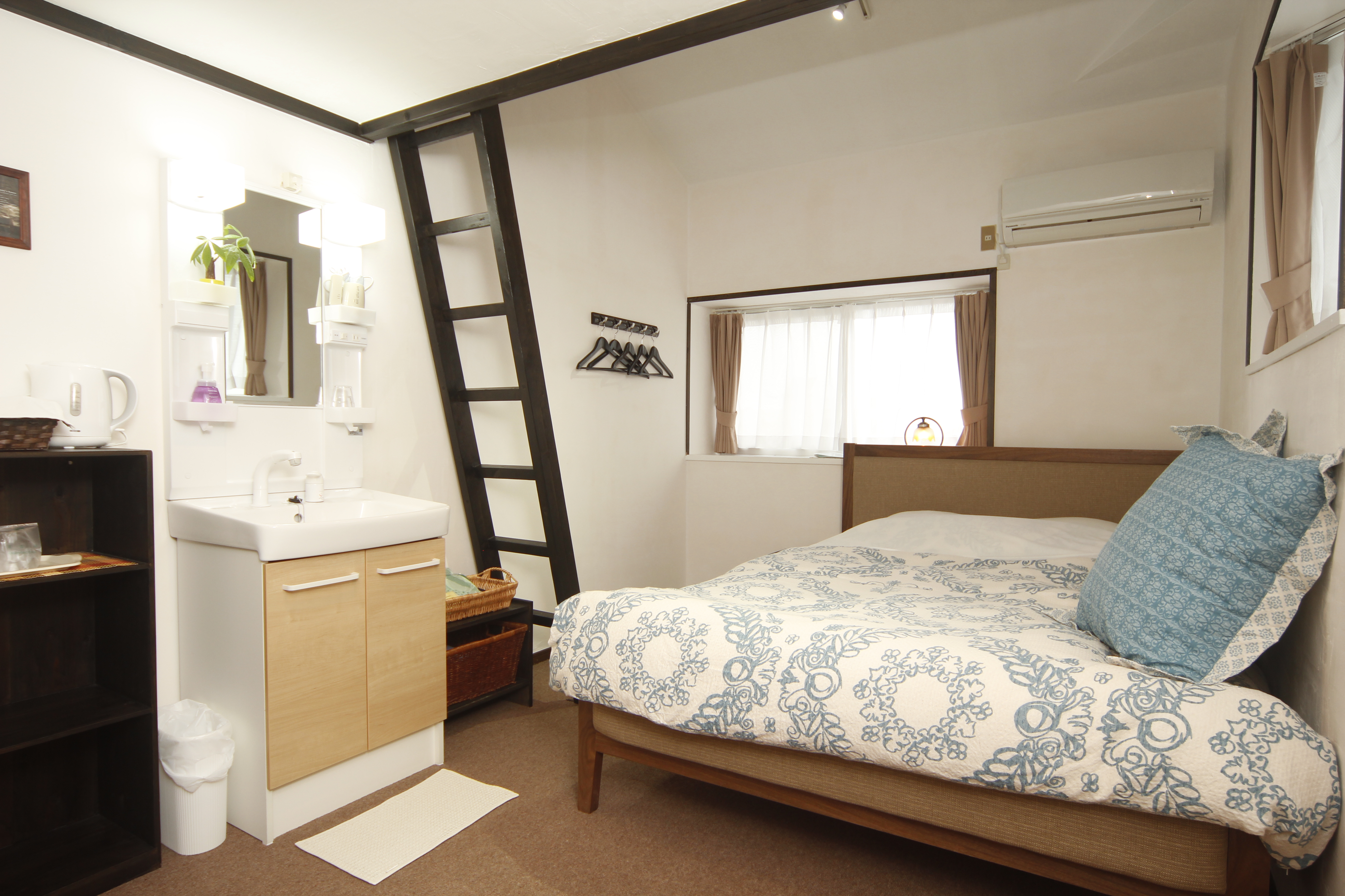 客室◇ロフト付きダブルベッドルーム