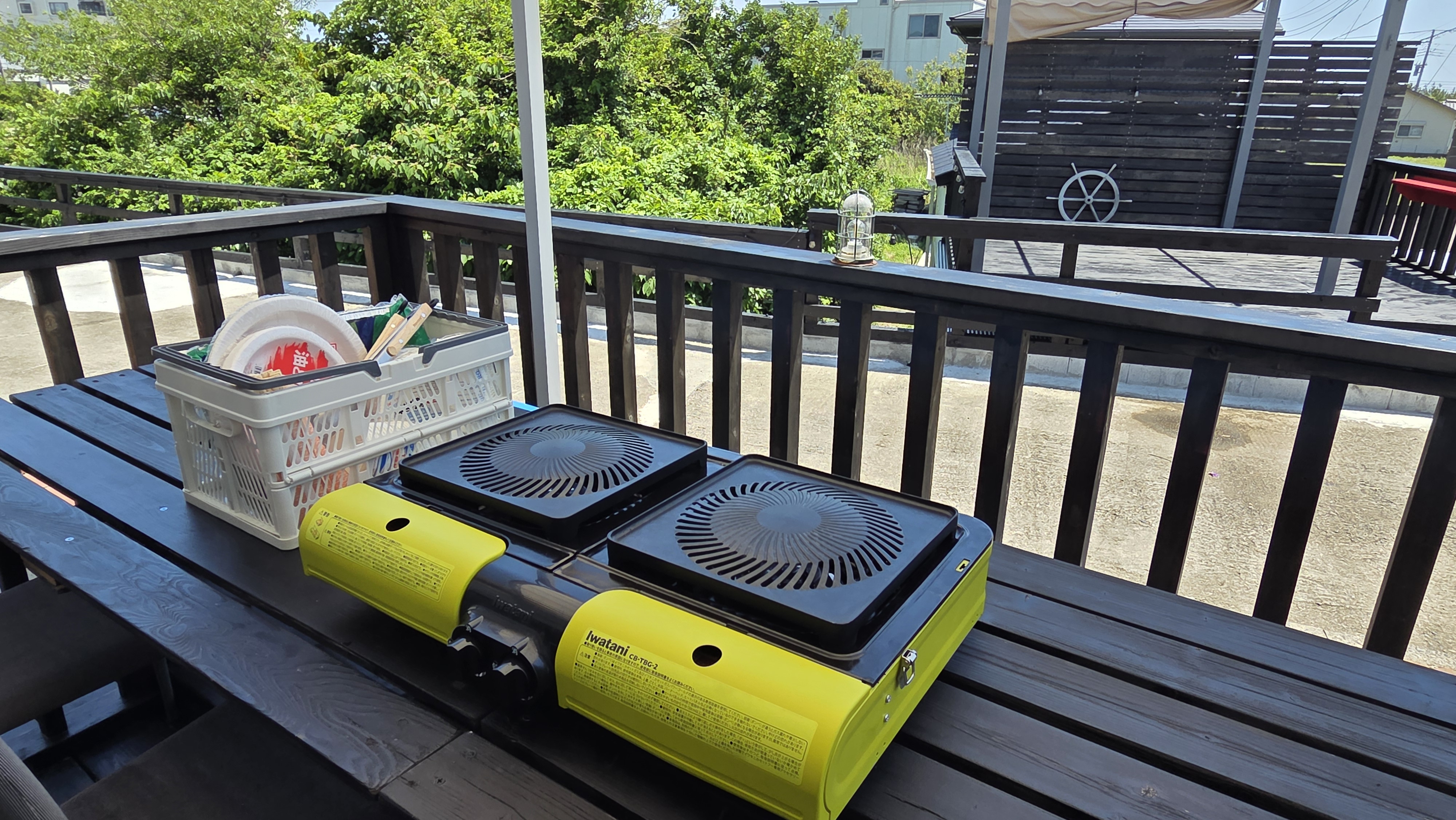 屋外施設☆コテージのテラスでBBQ
