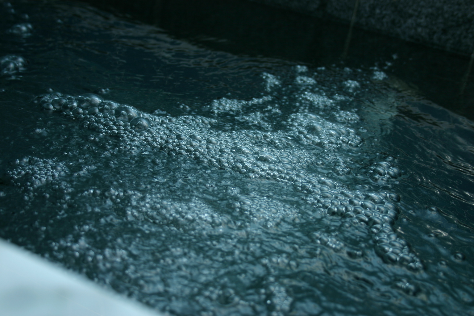 美肌効果抜群！「超軟水」