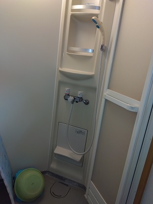 シャワールーム