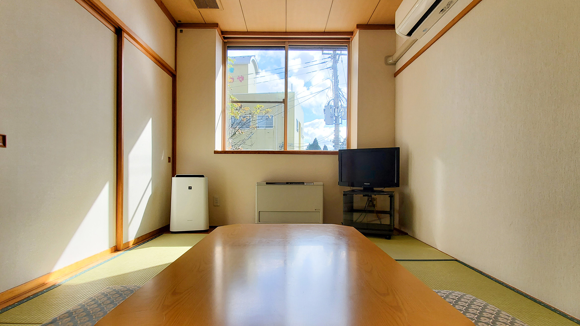 #和室6畳　畳香る癒やしの空間