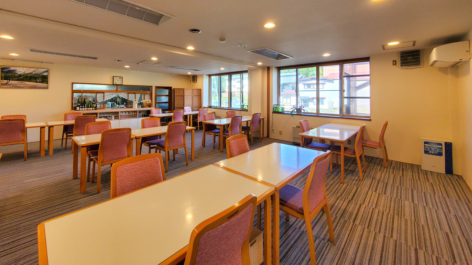 #館内　夕朝食ともにこちらでお召し上がりいただきます