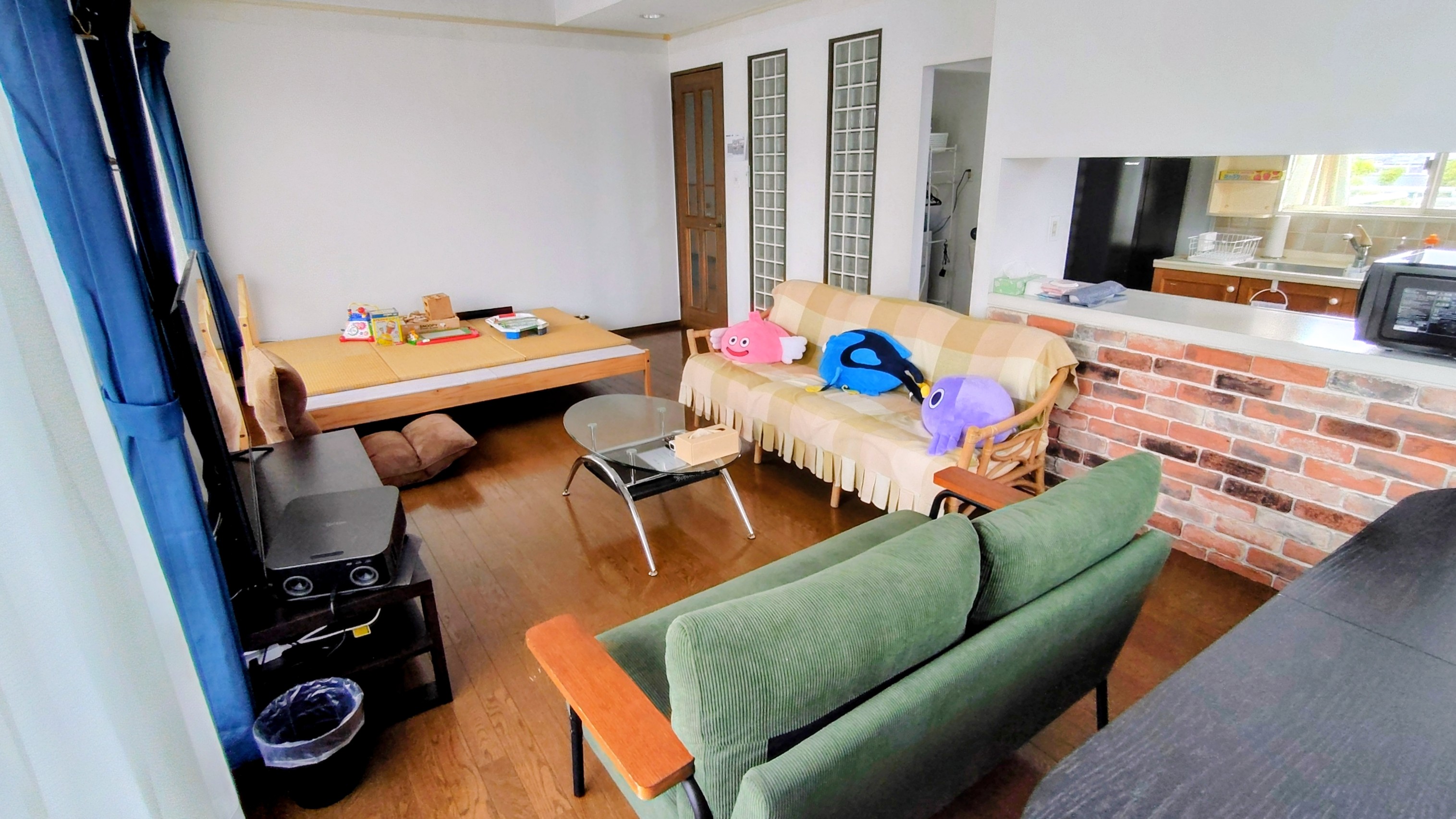 ネトフリアマプラをプロジェクター大画面でお楽しみ下さい