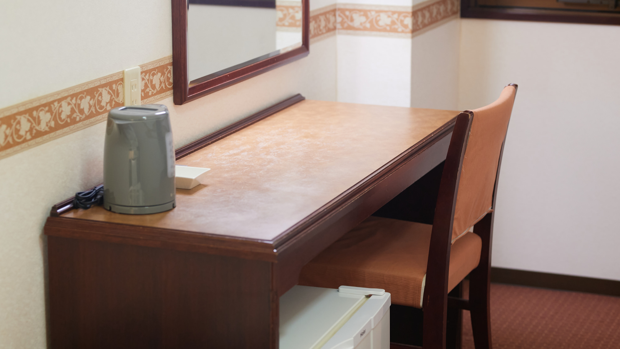 コンパクトセミダブルルーム