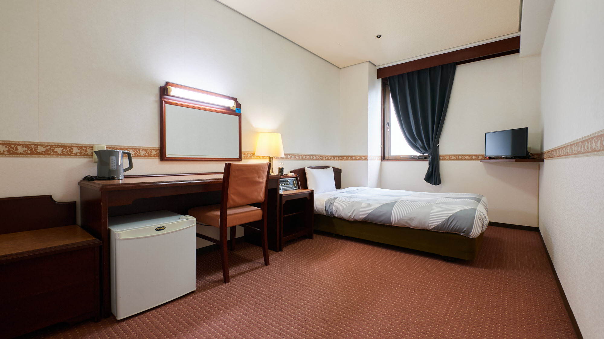 セミダブルルーム