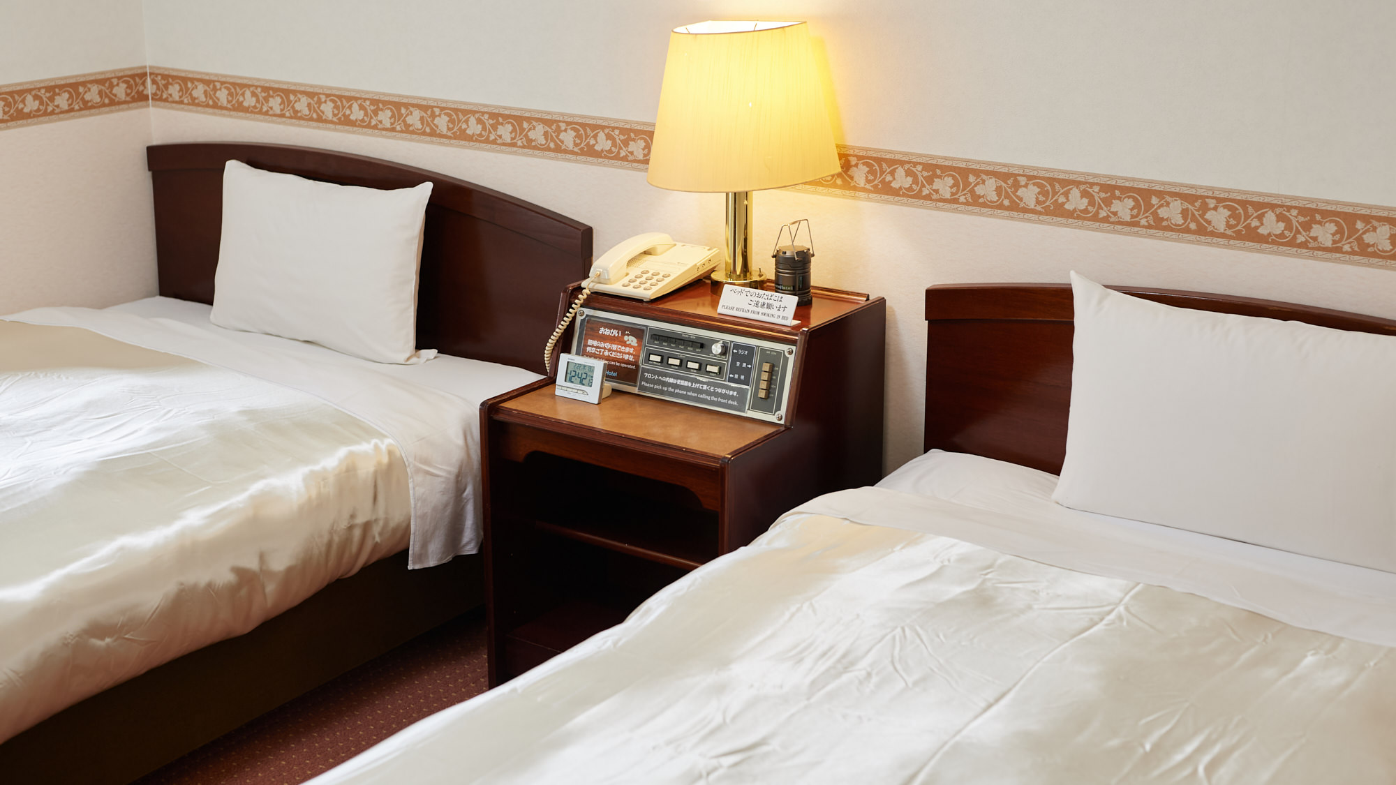 コンパクトツインルーム