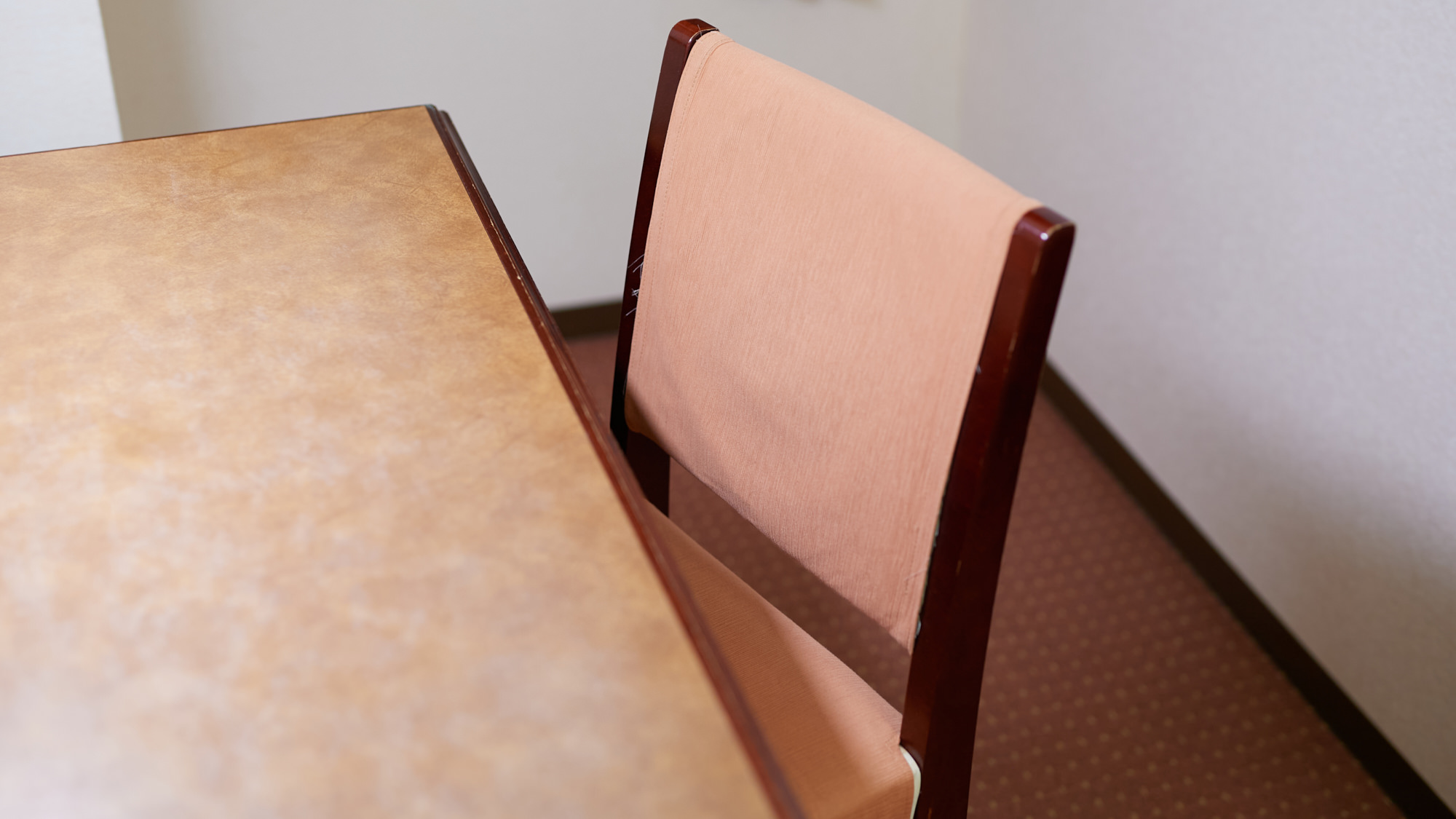 コンパクトセミダブルルーム