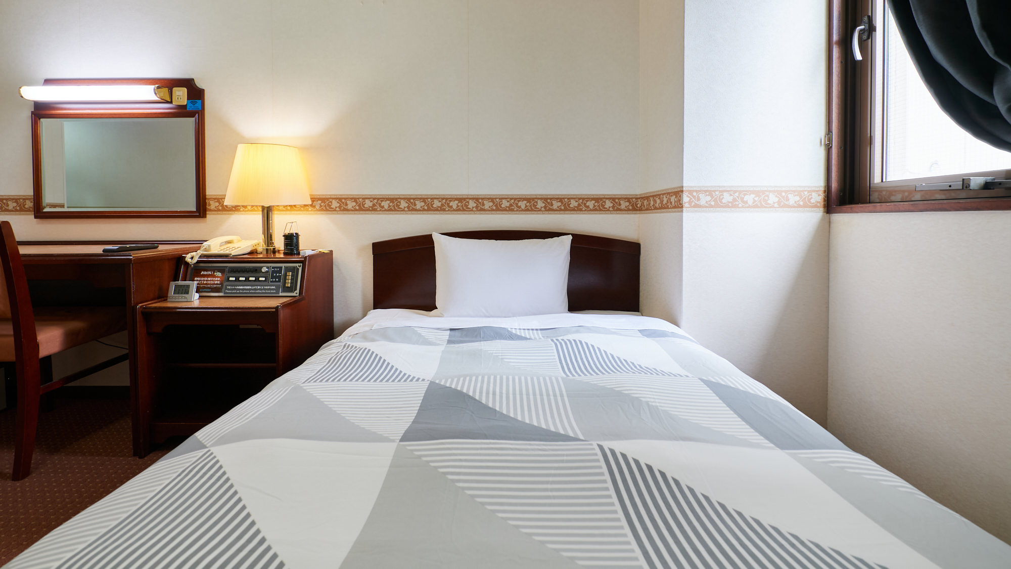 セミダブルルーム