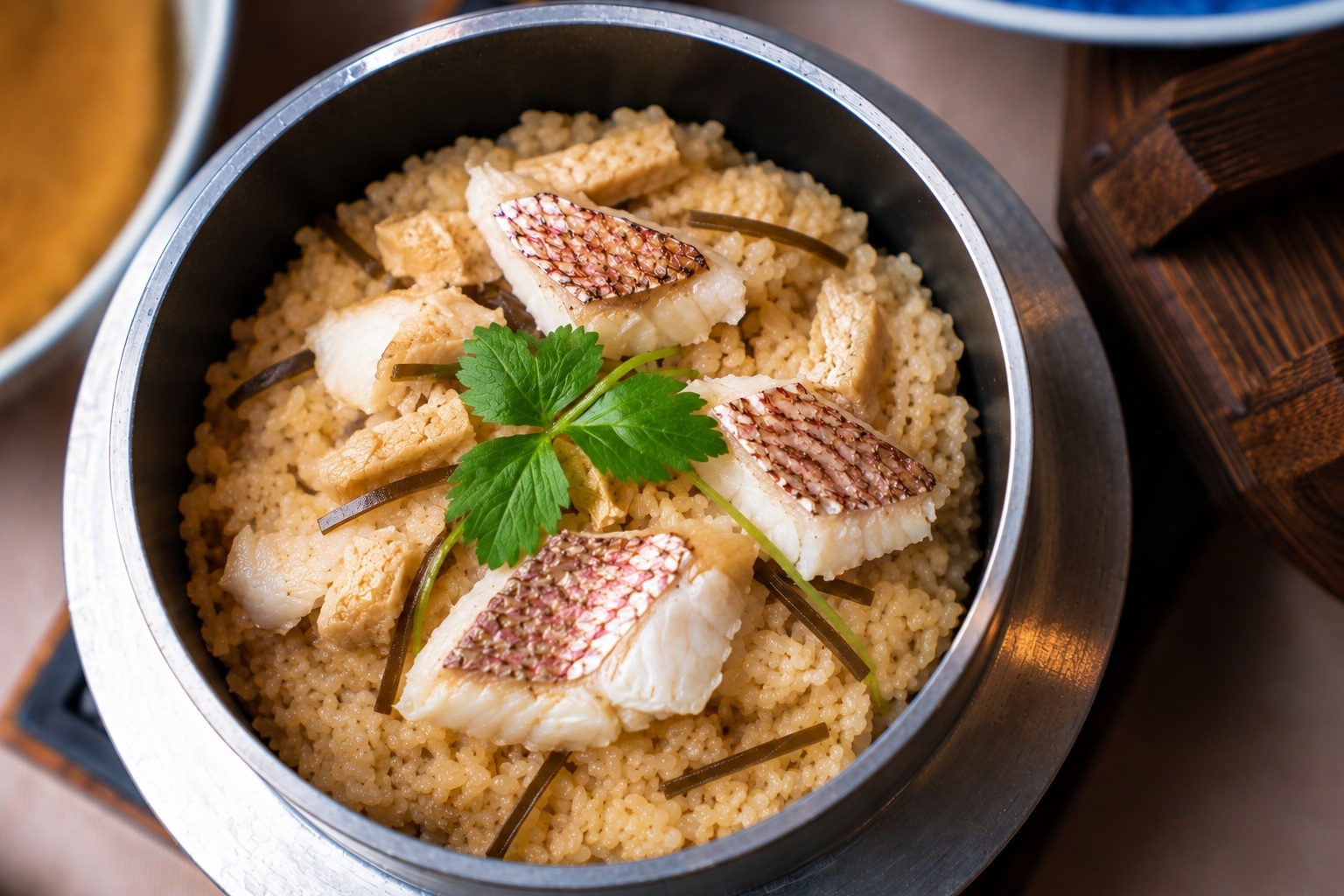 【期間限定】旅の朝にご当地の味｜松山鯛めし朝食BOX付プラン