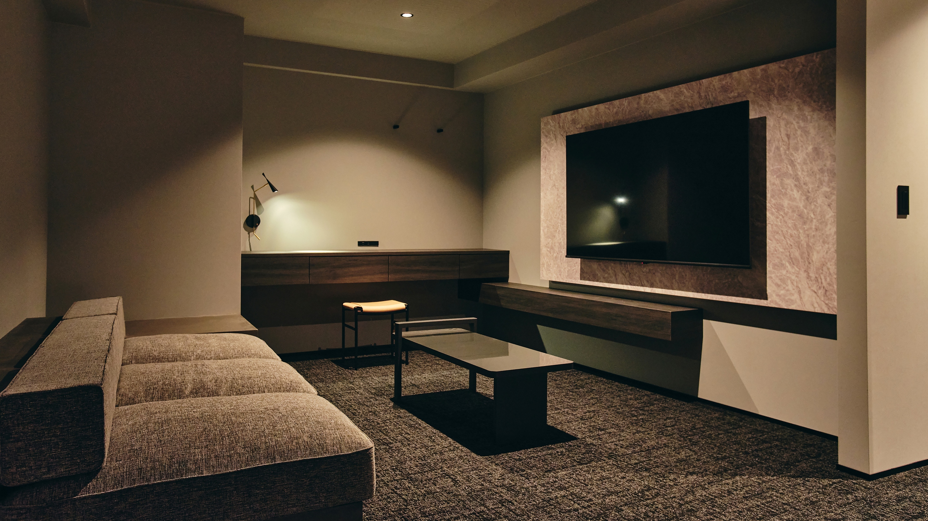 ジュニアスイート＜ツイン＞　リビングルーム