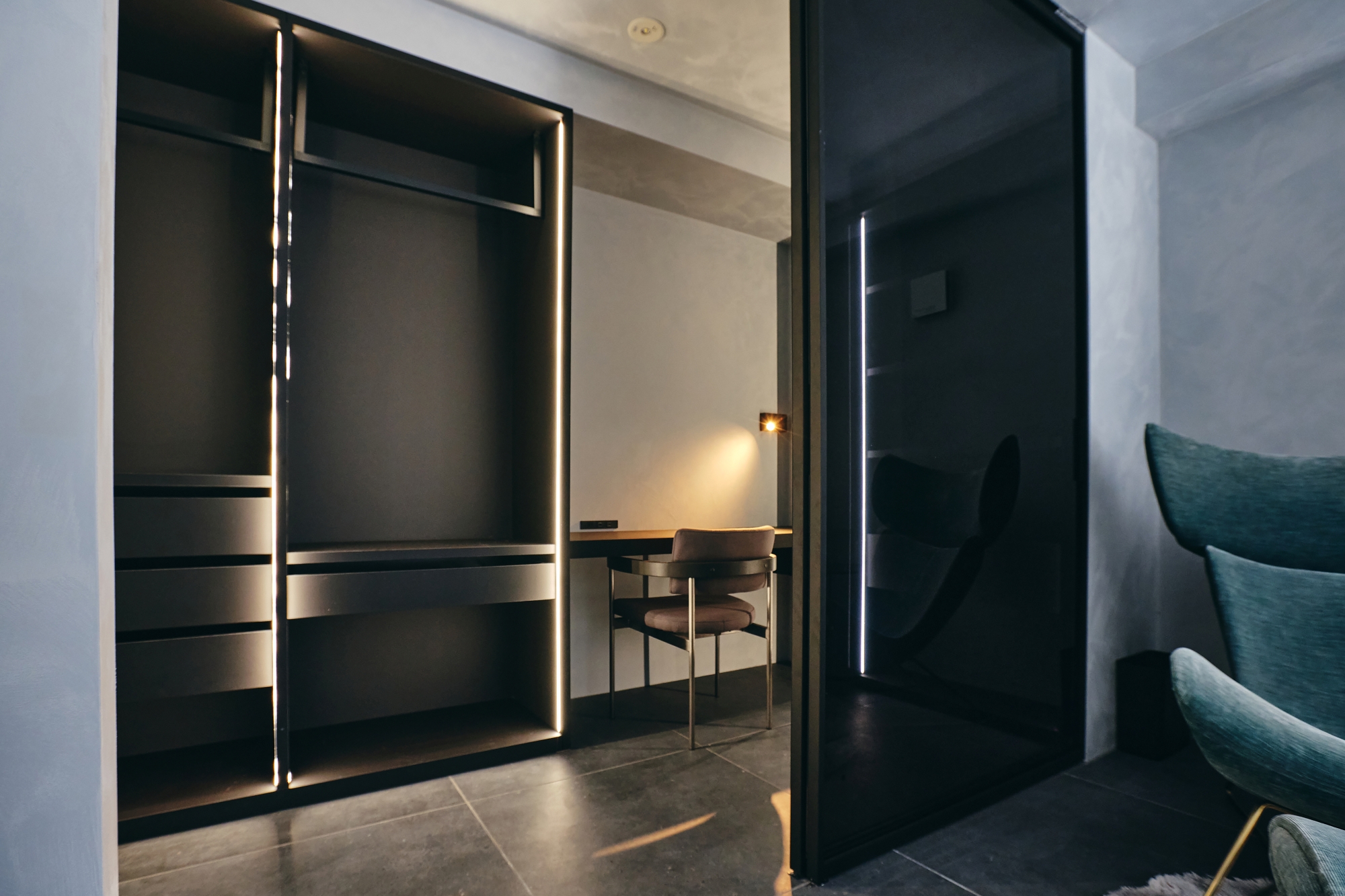 ■ロイヤルスイート　マスターベッドルーム専用トイレ