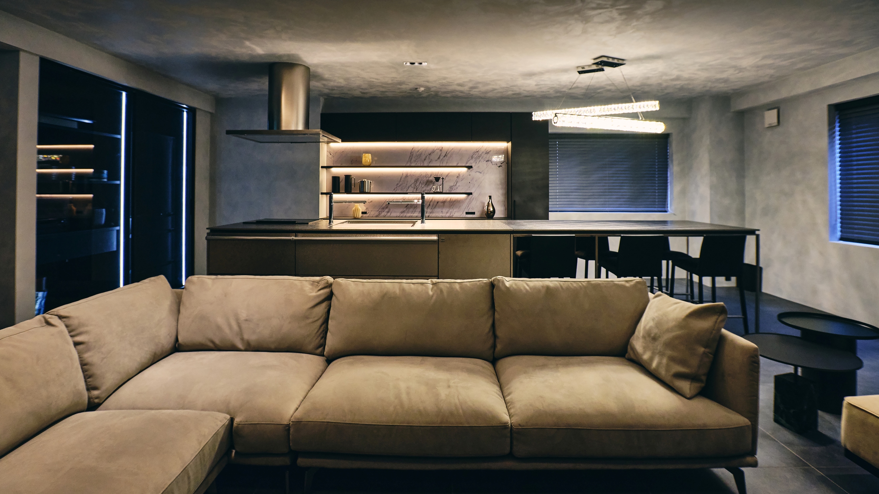 ロイヤルスイート　リビングルーム