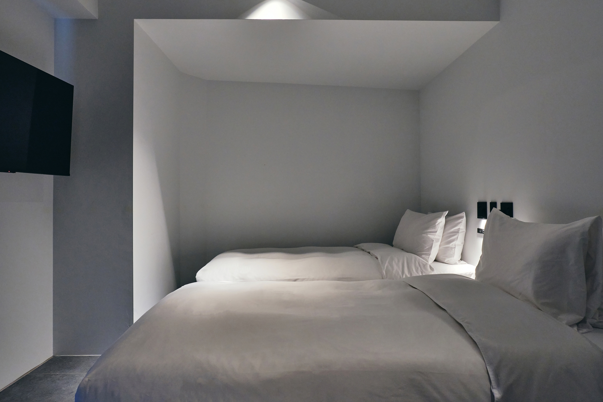 ■プレミアスイート＜アイランドキッチン＞　ツインベッドルーム