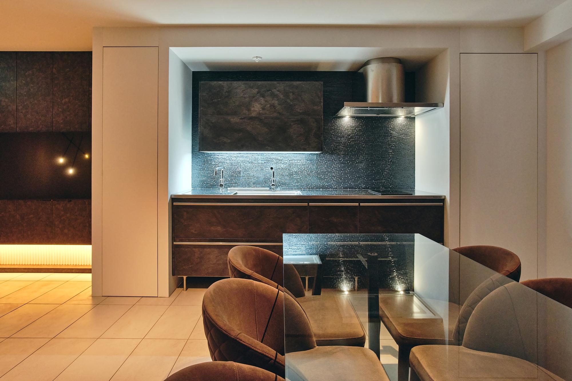 ■プレミアスイート＜キッチン＞　ダイニング＆キッチン