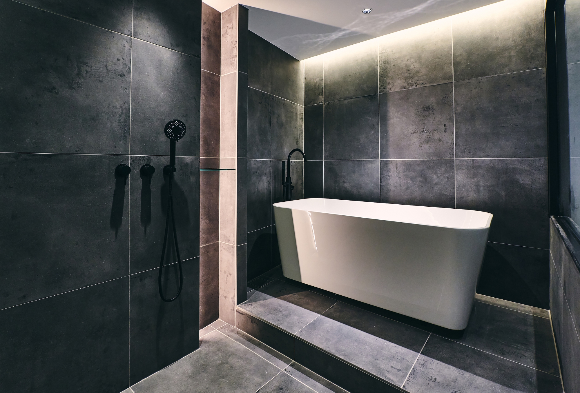 ■ロイヤルスイート　バスタブ