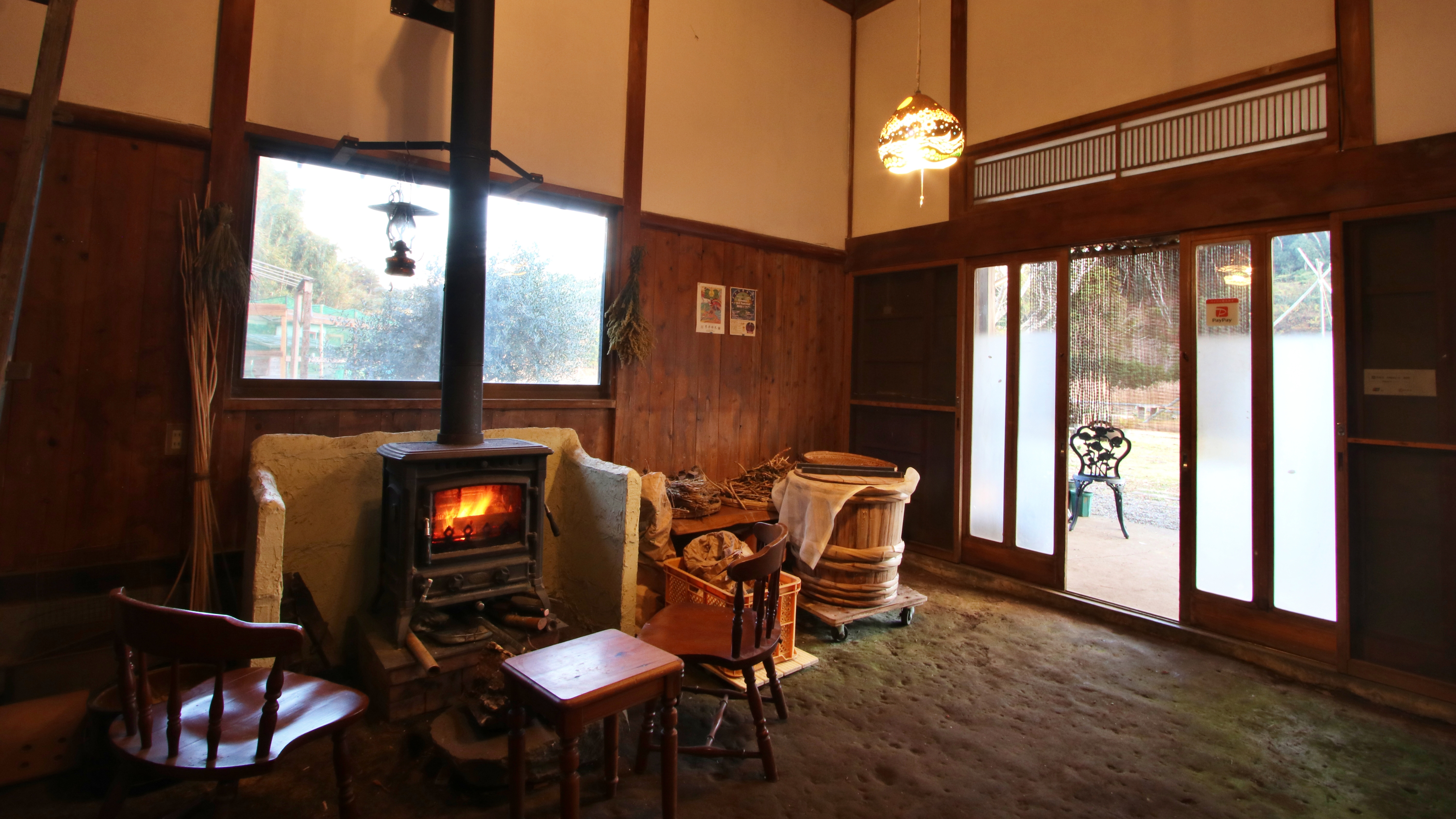 高い天井が珍しい土間*