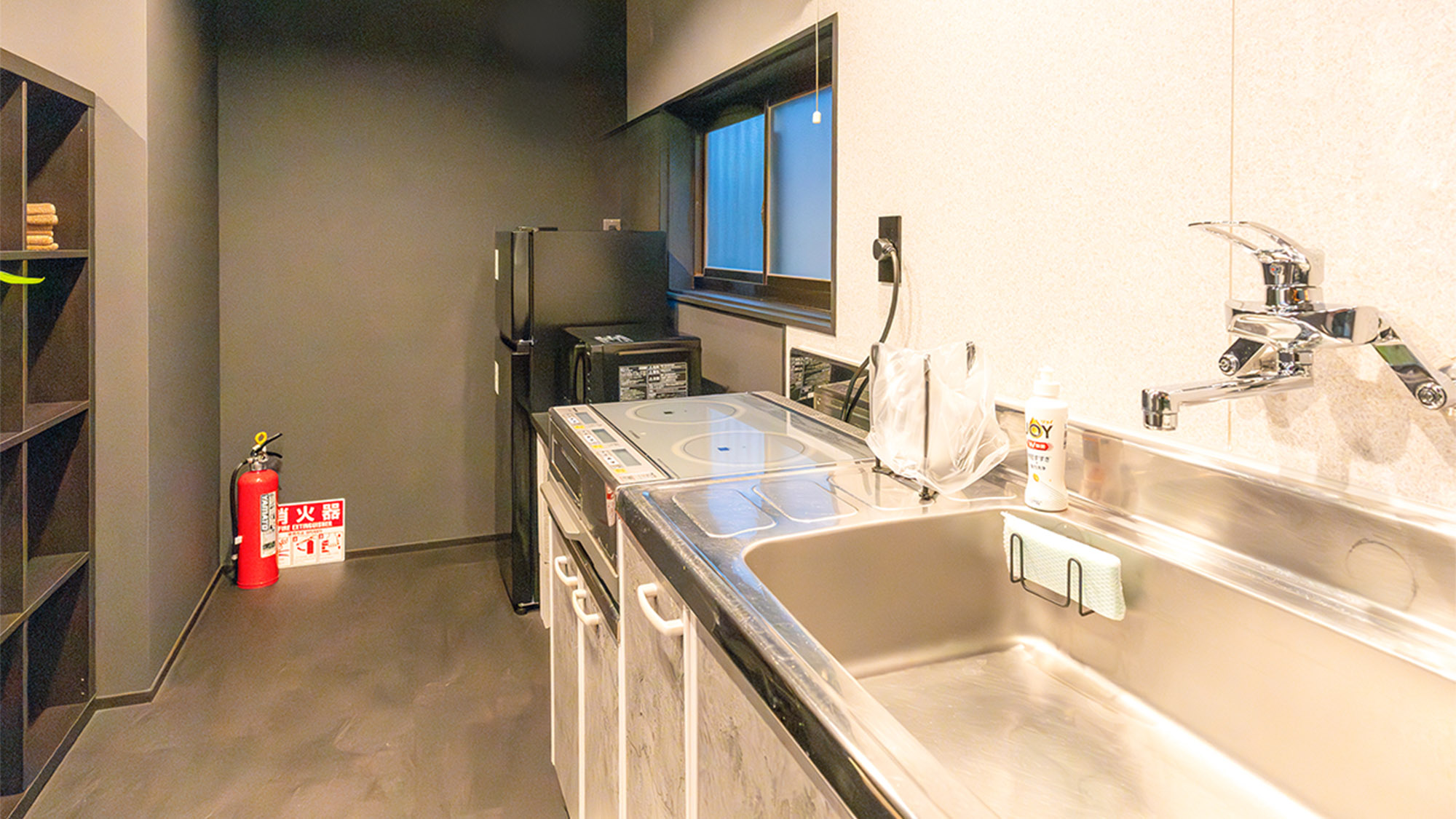 ・【キッチン】IHコンロをご用意しております。旅先でも調理をお楽しみいただけます