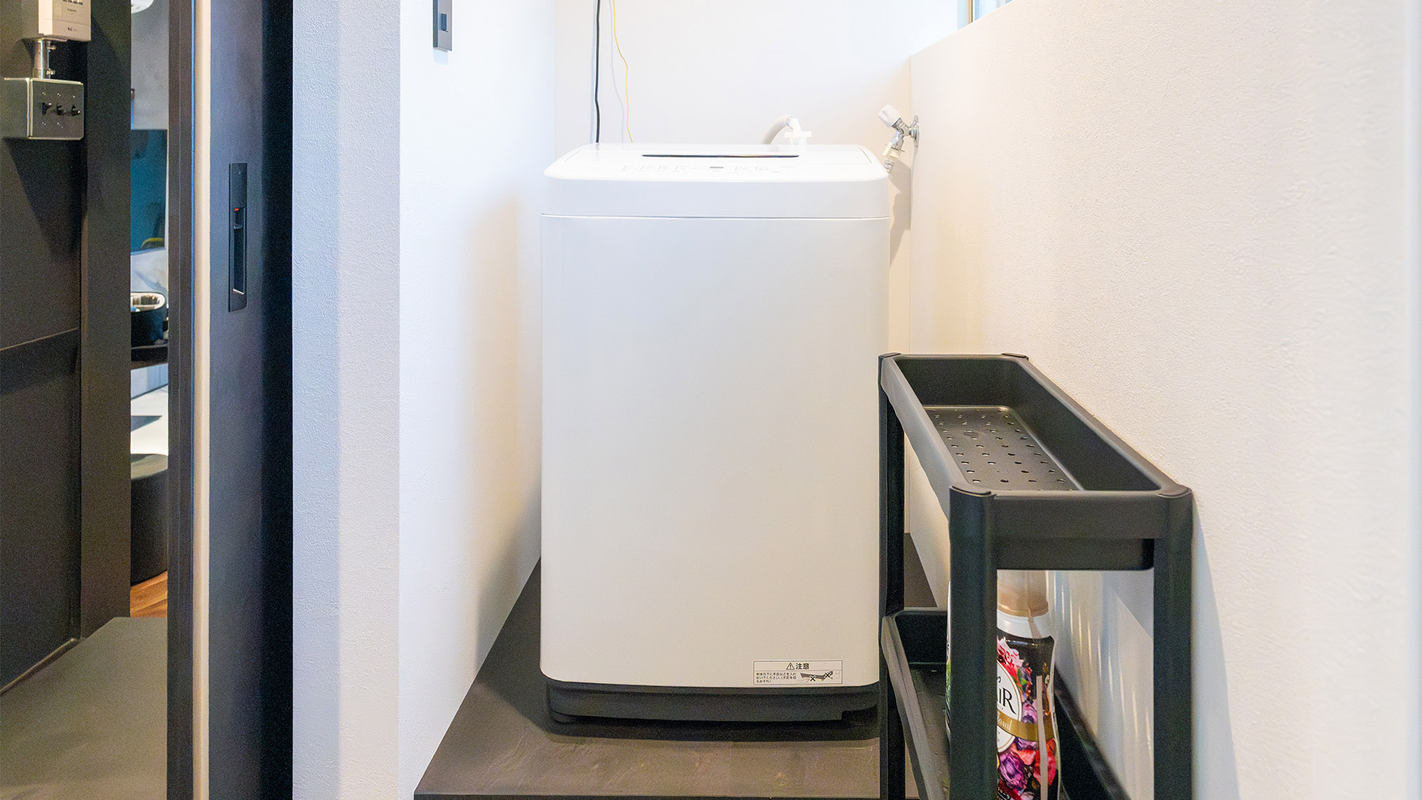 ・【洗濯機】連泊の際に衣類を清潔に保つことができます。お子様連れのお客様も安心です