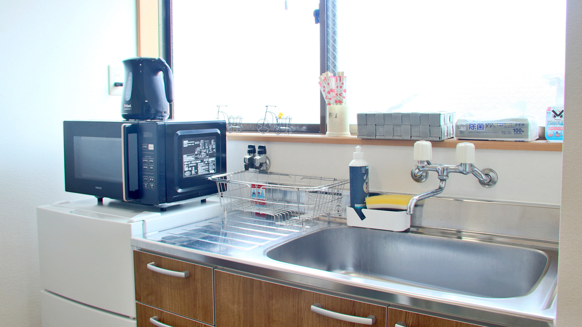 【館内】キッチンで自炊して食事をお楽しみください