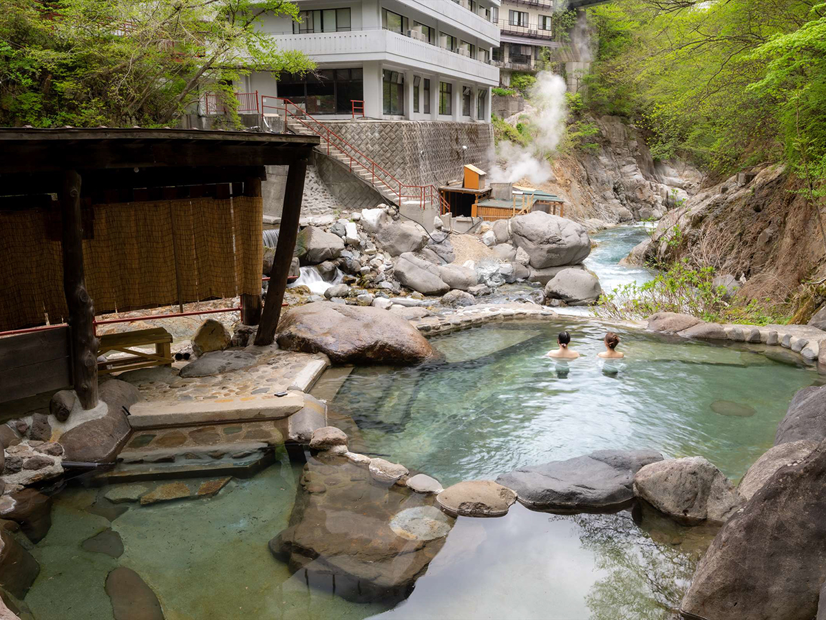 ［露天風呂］奥日光の大自然と渓谷美に囲まれた秘湯『川俣温泉』※冬季期間営業停止しております。