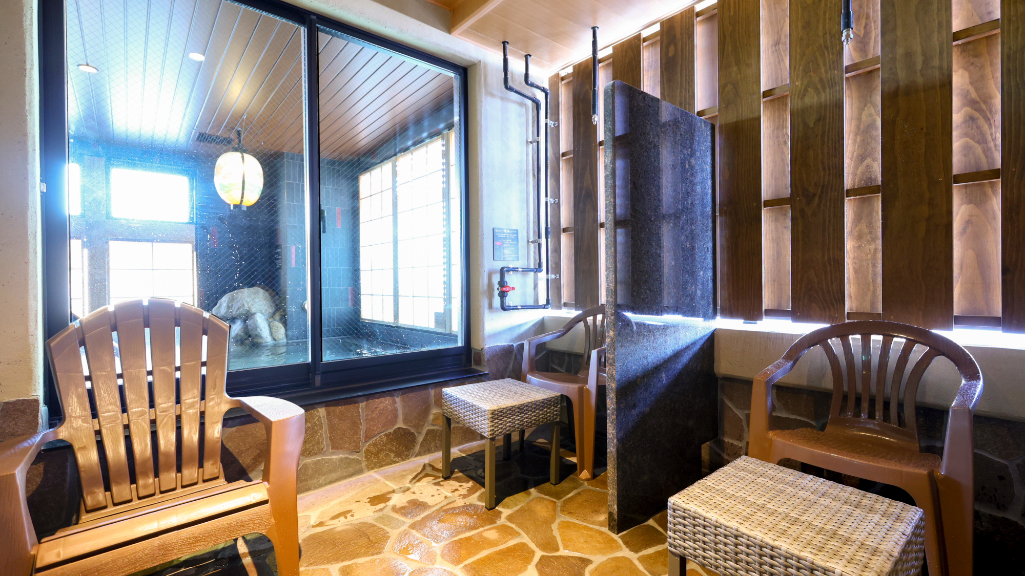 ◆女性大浴場＜ととのいスペース＞