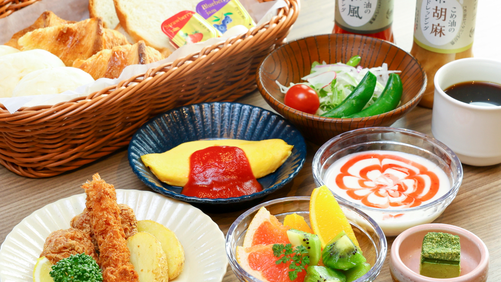 ◆朝食＜レストラン「OASIS」＞『味めぐり小鉢横丁』ご当地逸品と朝の彩り献立