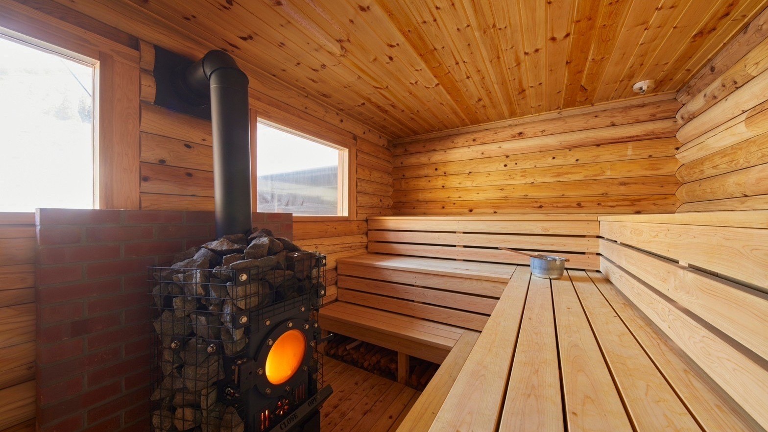 8人用サウナ【Keltainen】
