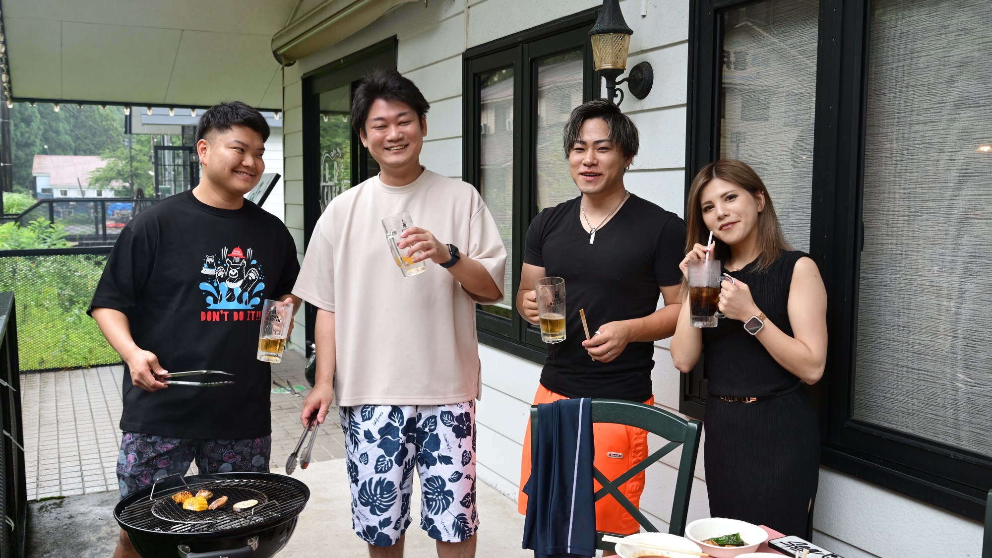 白山の自然を眺めながら味わう絶品BBQ ジューシーな香りに笑顔