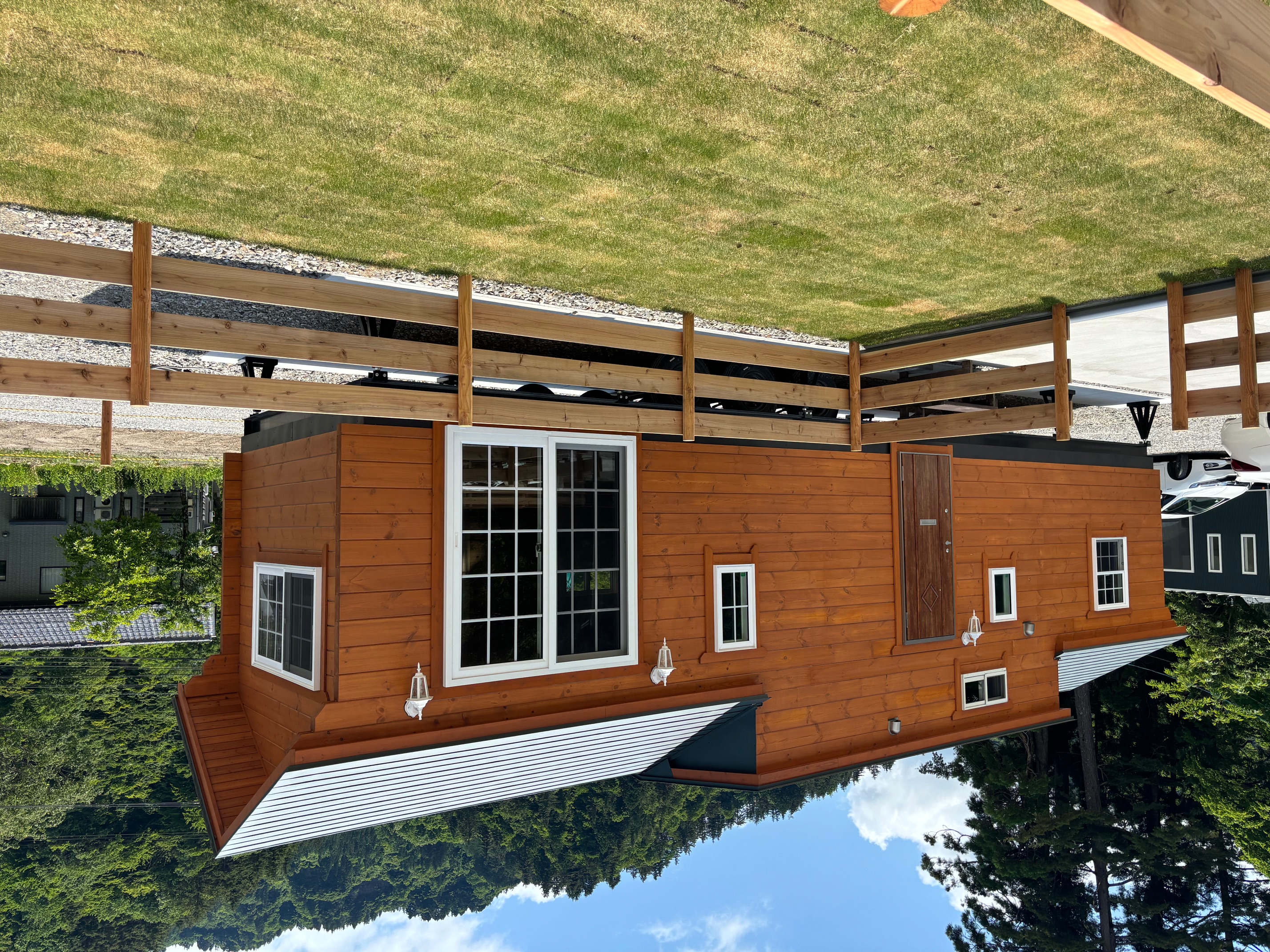 ログトレーラー外観