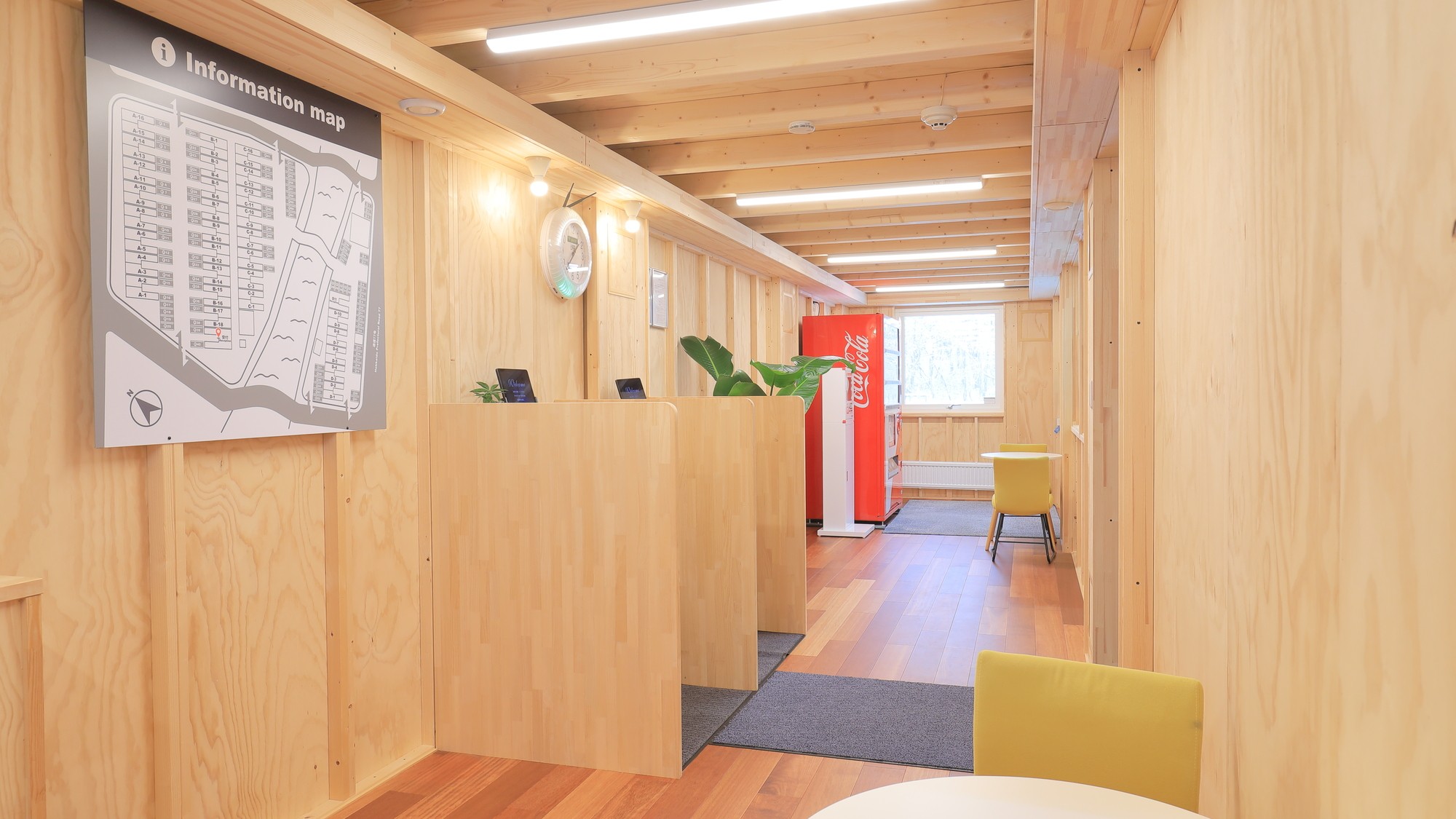 チェックインブース2