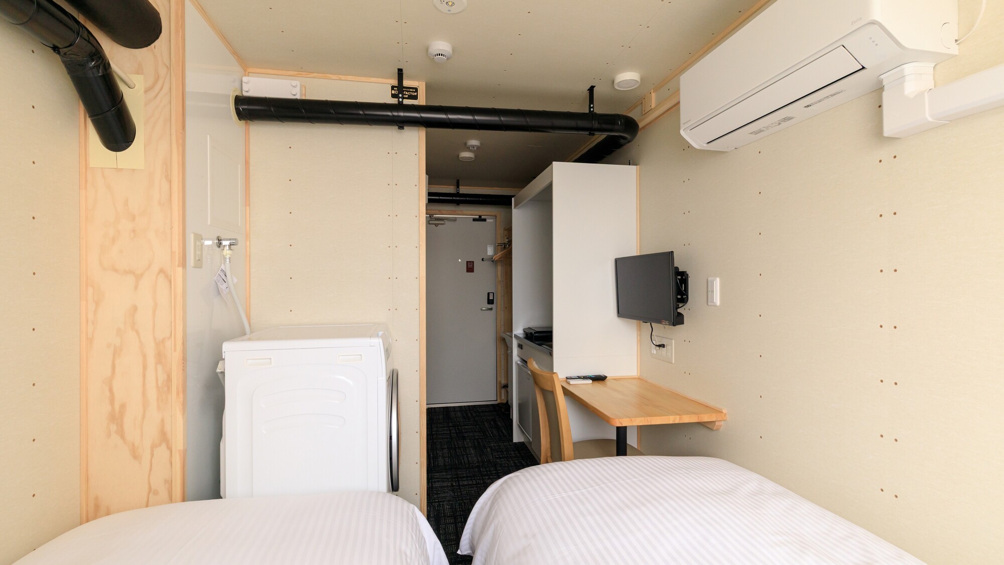 客室エコノミーツイン