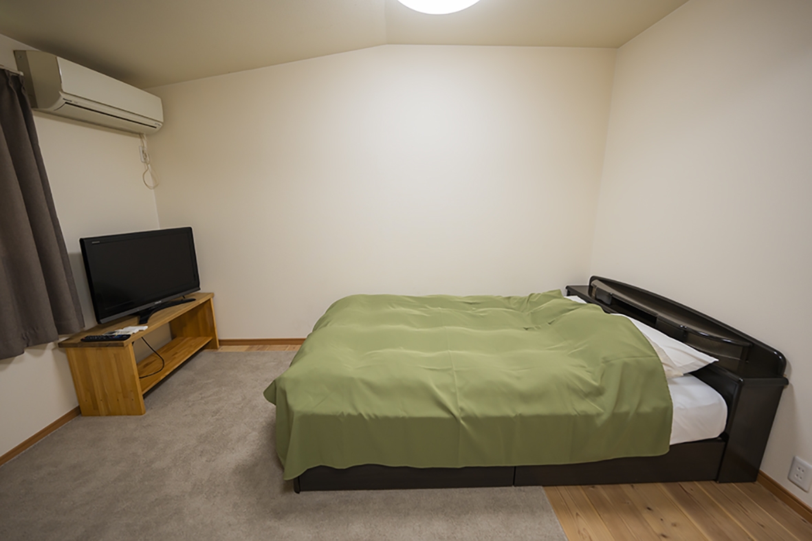 冬季限定やませみコテージ素泊まりプラン（定員1〜5名様）スキー場へ5分、温泉施設へ１５分の便利地