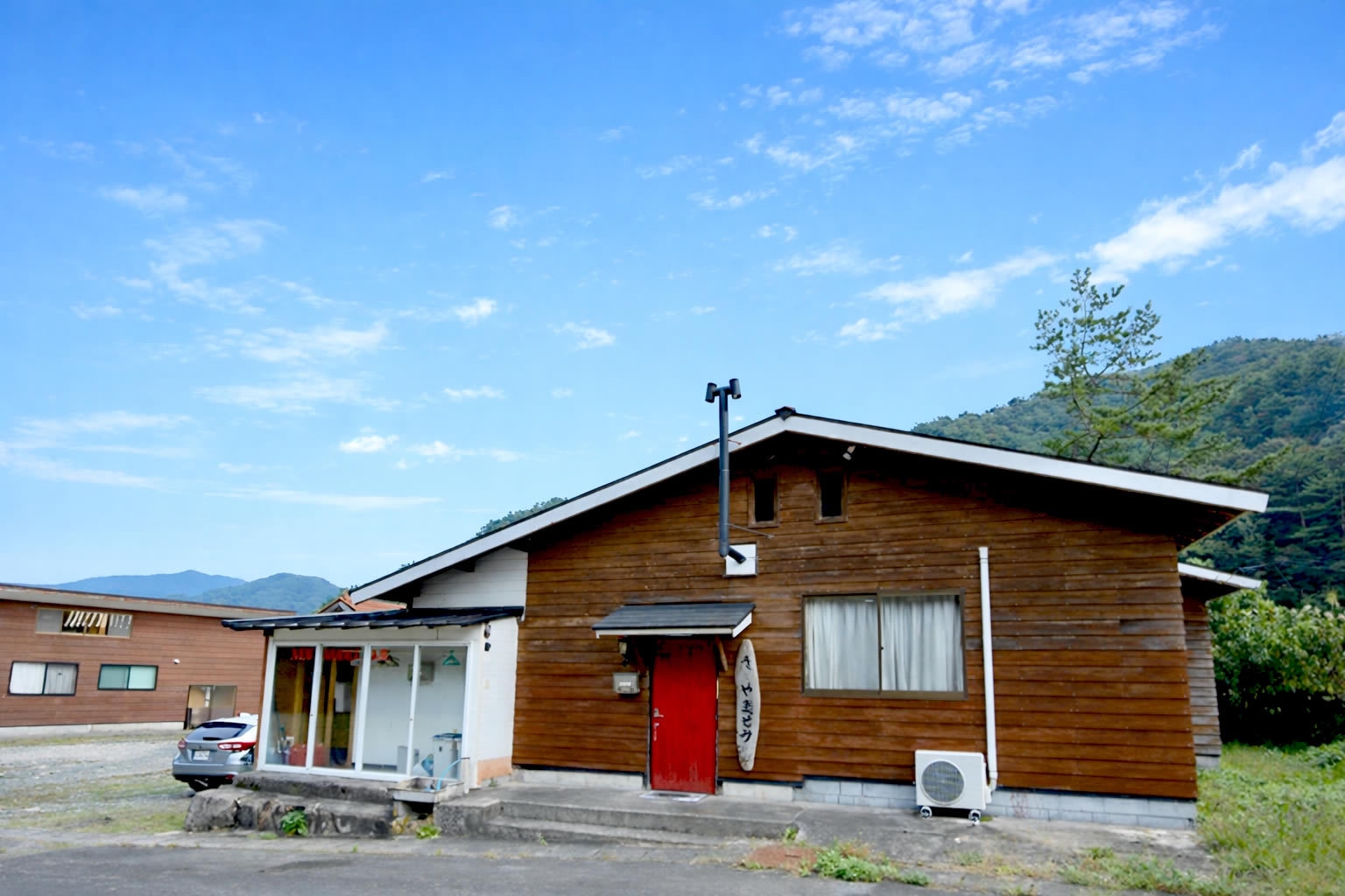 冬季限定やませみコテージ素泊まりプラン（定員1〜5名様）スキー場へ5分、温泉施設へ１５分の便利地