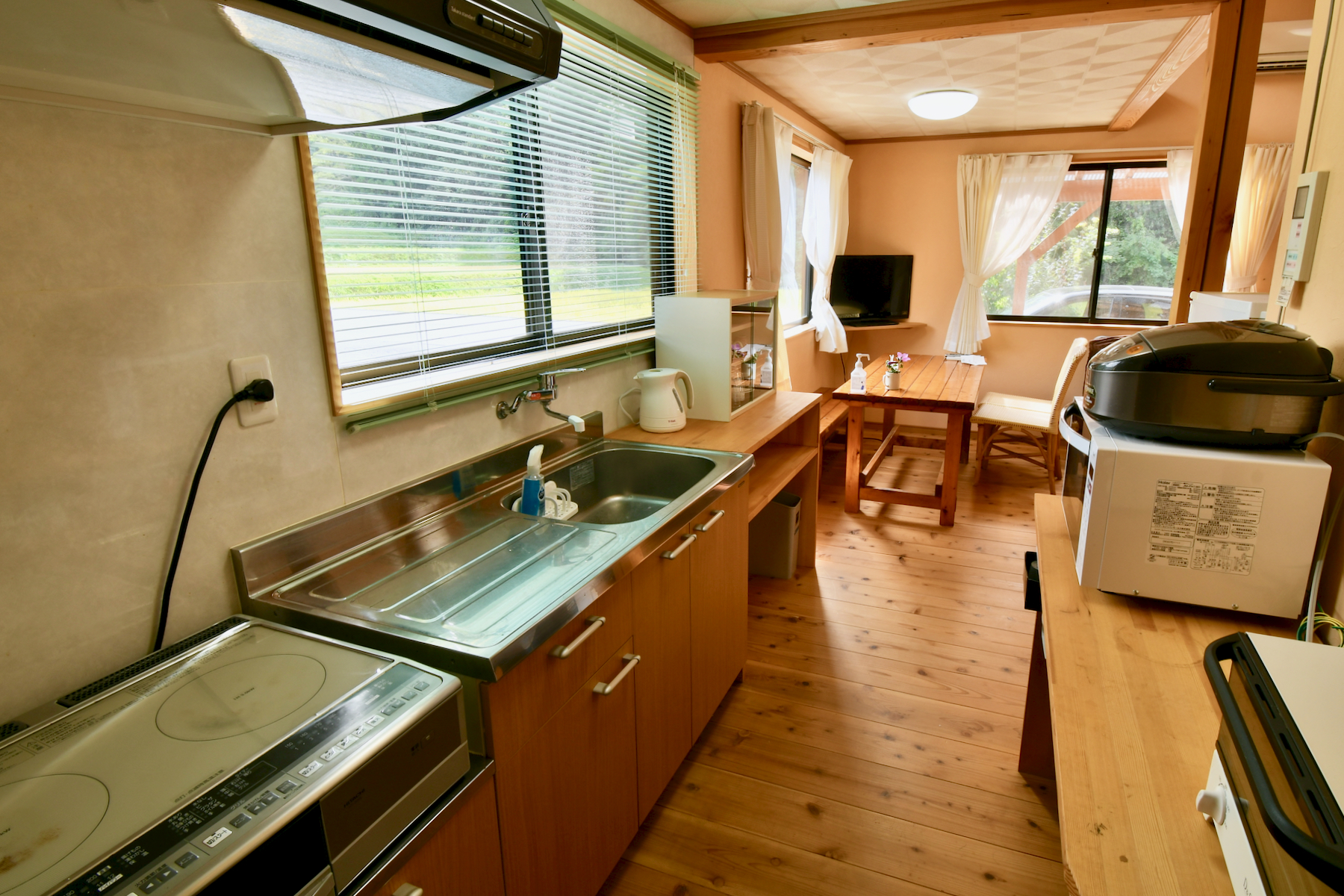 かわせみ：キッチン