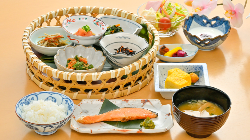 【Re:OPEN記念】最大20％OFF！富士山を望む大浴場と八ヶ岳の海×山の幸を味わう旬彩会席2食付