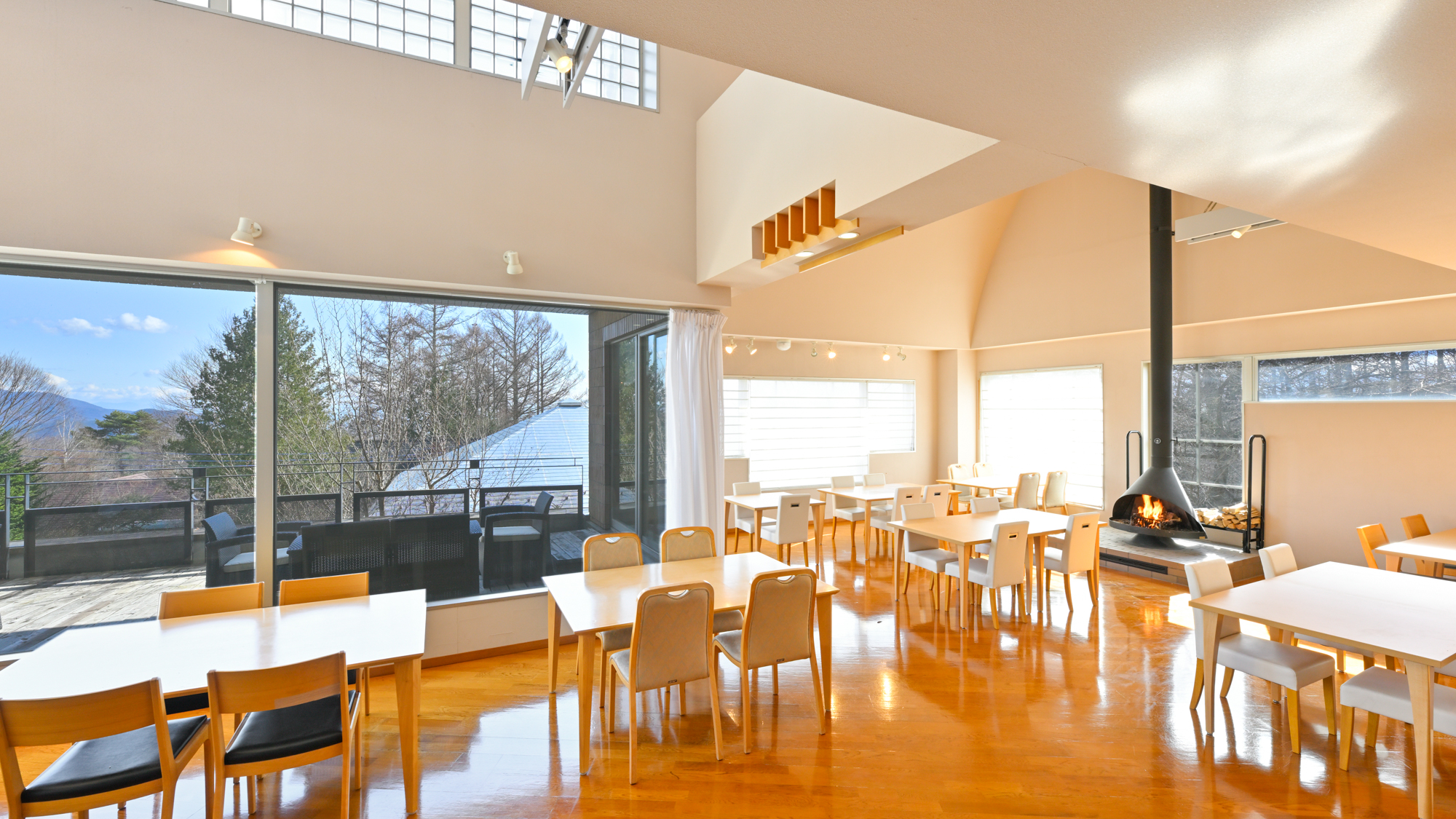 【レストラン】