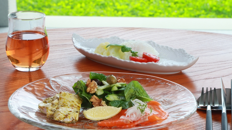 緑と風と、御嶽の恵みを味わう。癒しの1泊2食付プラン