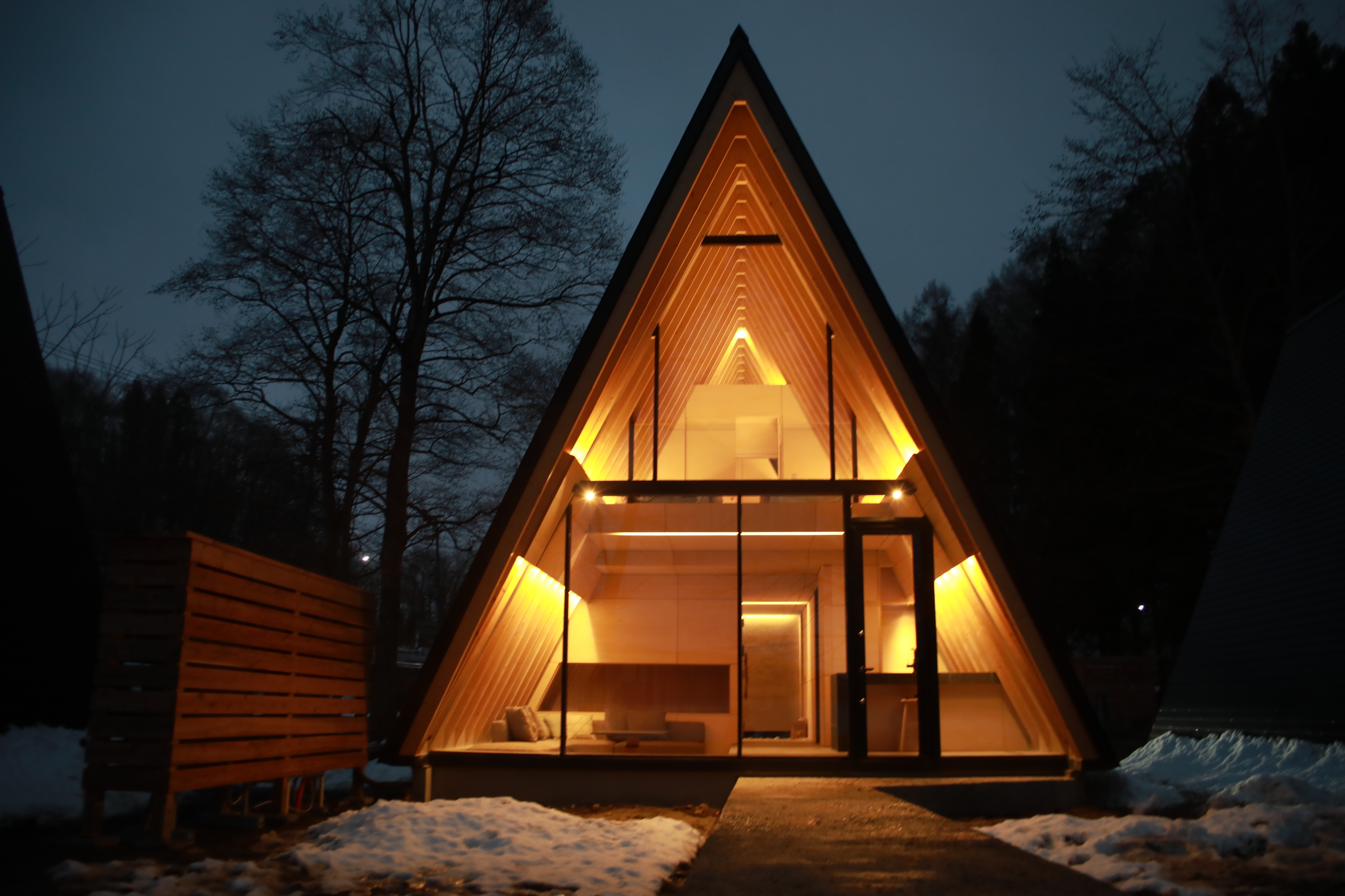 Ｌａｋｅｓｉｄｅ　ｖｉｌｌａ　ＳＵＩ　ＨＡＫＵＢＡ