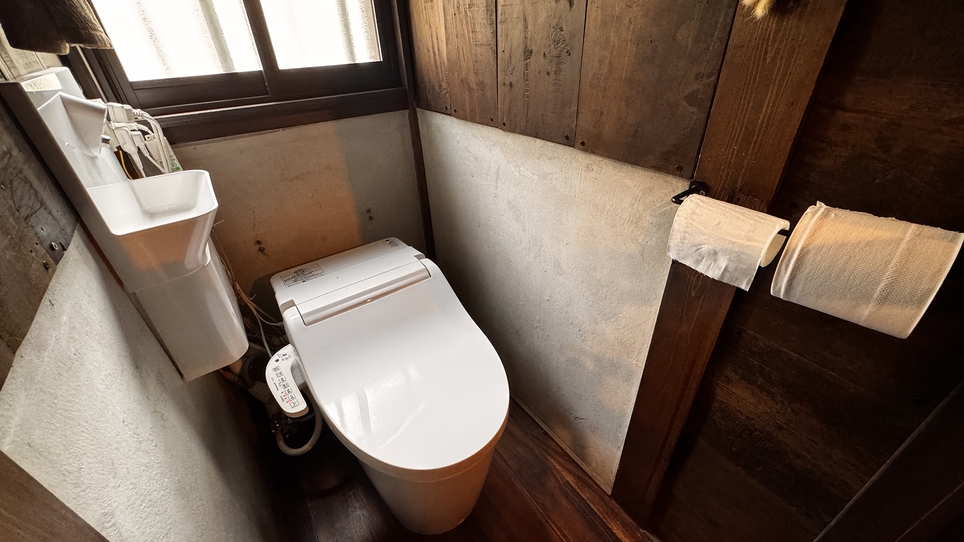 【素泊まり】築150年、囲炉裏も梁もそのまま残る古民家で、ゆっくりと流れる時間を楽しむ。