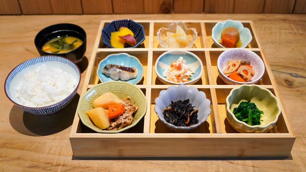 【楽天限定】ポイント10％特典！次回の旅行や出張に使える！素敵な朝を彩る華やか小鉢和定食＜朝食付＞