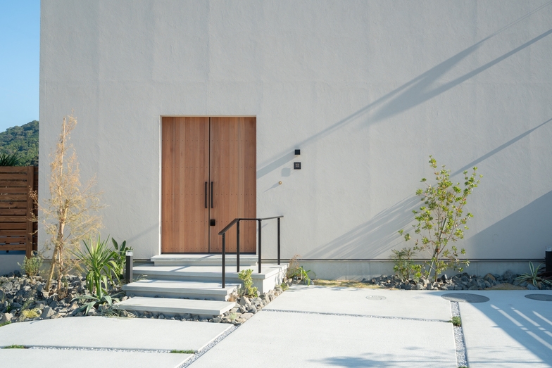 【連泊割】２泊以上の連泊滞在でお得！プール・サウナ・自然を独占するスイートヴィラ体験【素泊まり】